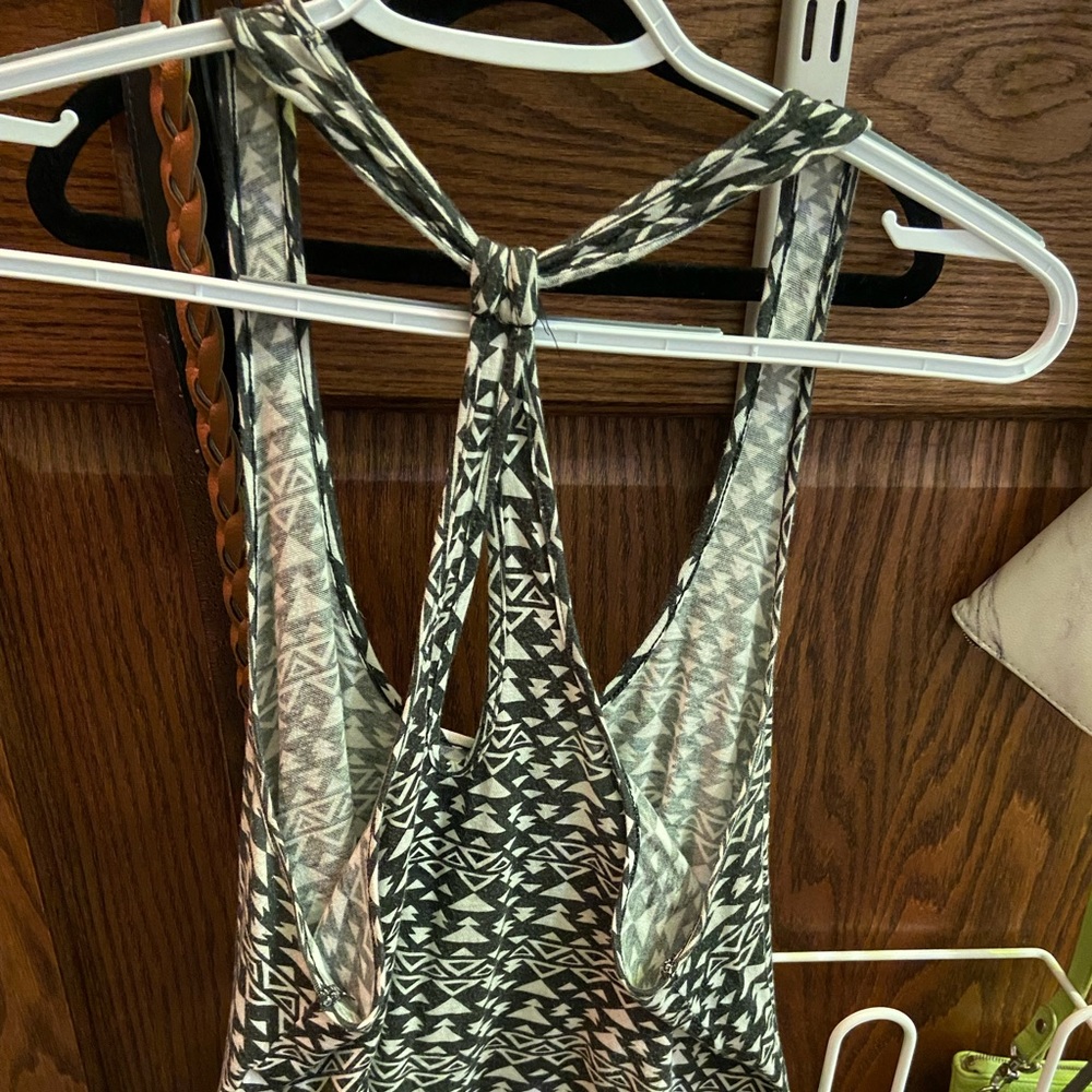 Tank top - Picture 2 of 2